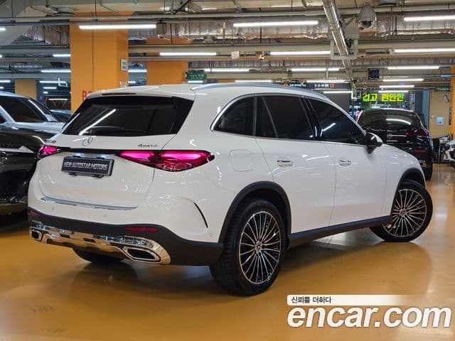 Mercedes-Benz GLC-Class 2025 — Фото 1/20