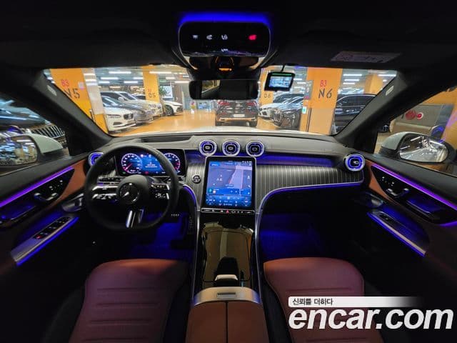 Mercedes-Benz GLC-Class 2025 — Фото 10/20