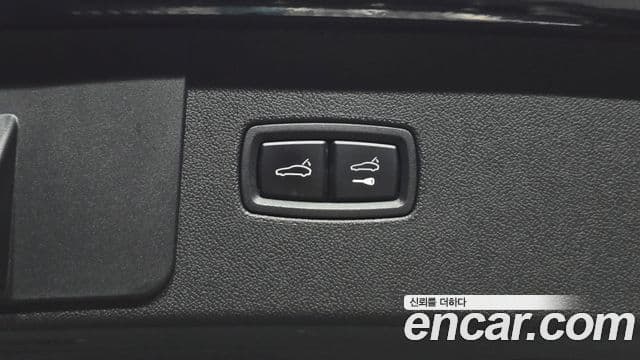 Porsche Cayenne 2023 — Şəkil 18/36
