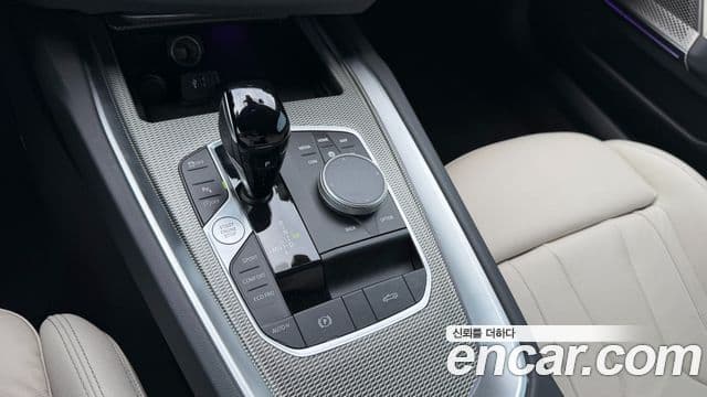 BMW Z4 2025 — Photo 15/20