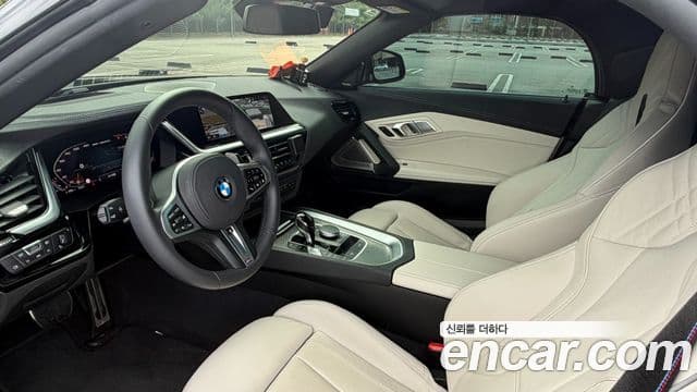 BMW Z4 2025 — Photo 12/20