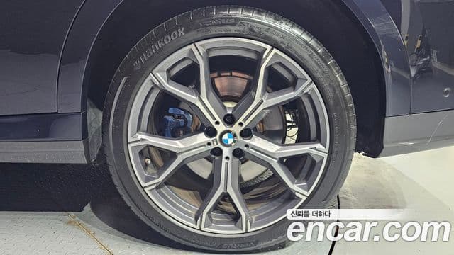 BMW X6 2020 — Photo 1/35