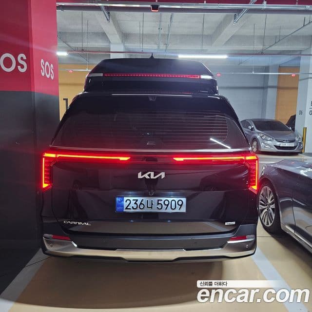 Kia Carnival 2026 — ფოტო 8/17