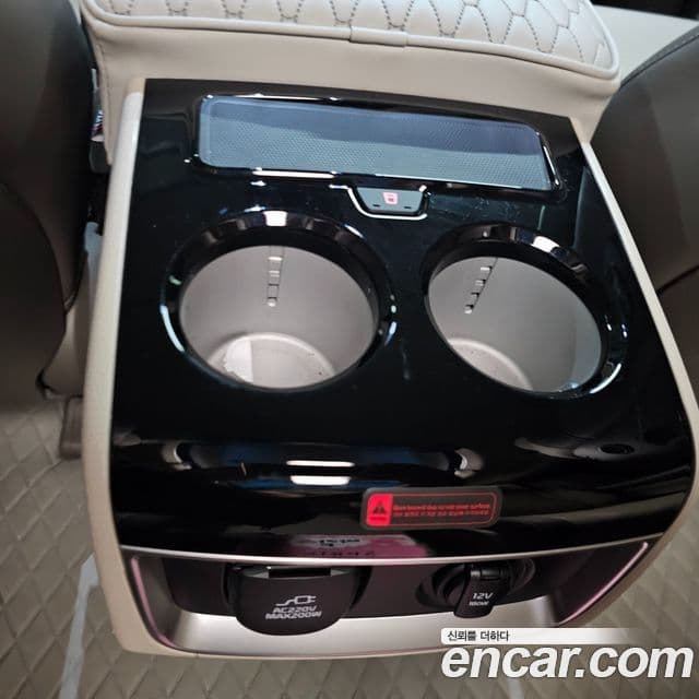 Kia Carnival 2026 — ფოტო 13/17