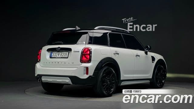 Mini Cooper Countryman 2023 — Фото 1/20