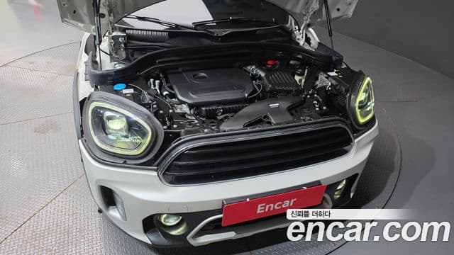 Mini Cooper Countryman 2023 — Фото 5/20