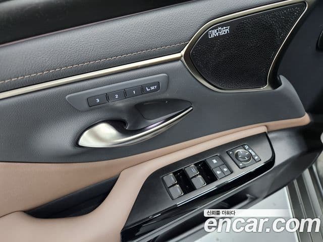 Lexus ES300h 2025 — Şəkil 19/19