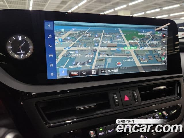 Lexus ES300h 2025 — Şəkil 16/19