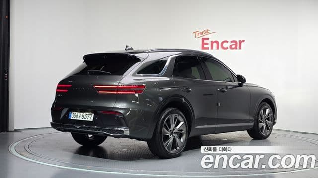Genesis GV70 2024 — Şəkil 13/20