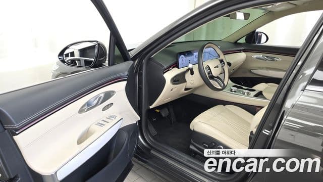 Genesis GV70 2024 — Şəkil 2/20