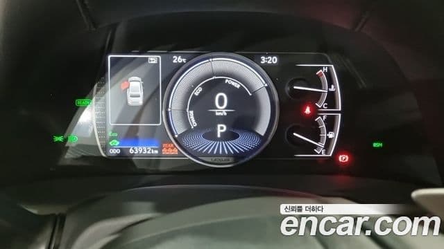 Lexus ES300h 2021 — Şəkil 18/18
