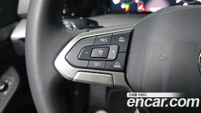 Volkswagen Golf 2026 — Şəkil 28/36