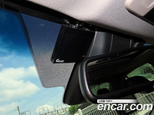 Toyota Camry 2024 — ფოტო 8/20