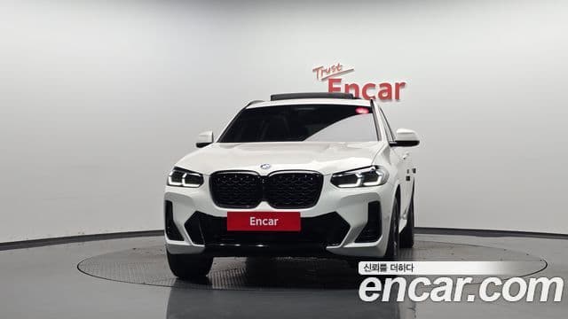 BMW X4 2023 — Фото 3/20