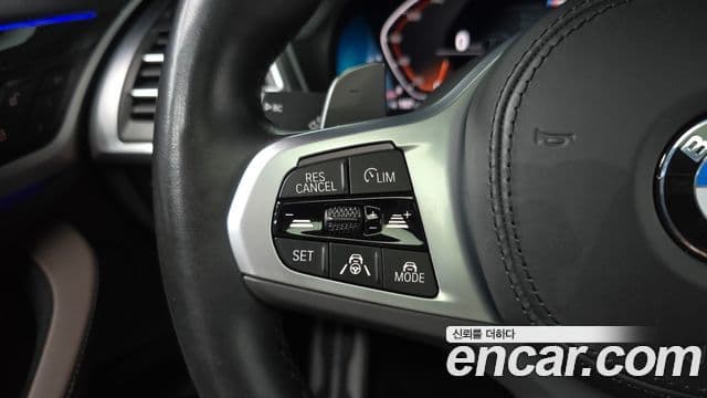 BMW X4 2023 — Photo 15/32