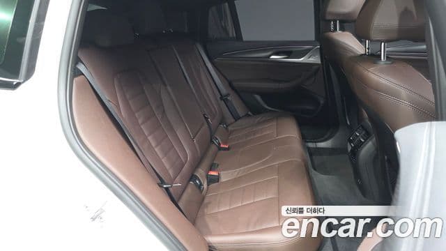 BMW X4 2025 — Фото 12/20