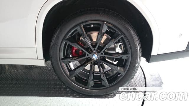 BMW X4 2025 — Şəkil 23/39
