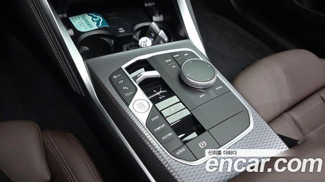 BMW 4 Series 2025 — Фото 9/20