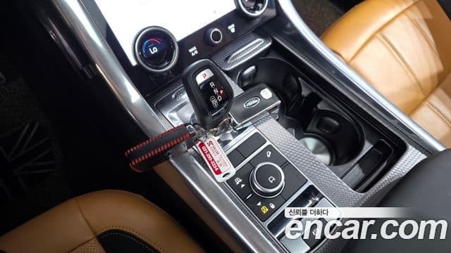 Land Rover Range Rover Sport 2022 — Şəkil 11/34