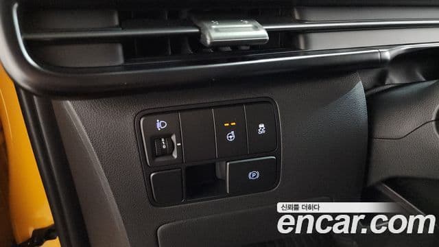 Hyundai Staria 2026 — Photo 9/33