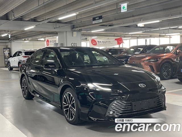 Toyota Camry 2026 — Şəkil 4/16