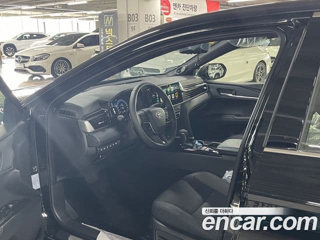 Toyota Camry 2026 — Şəkil 5/16