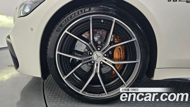 Mercedes-Benz AMG GT 2023 — Фото 5/20