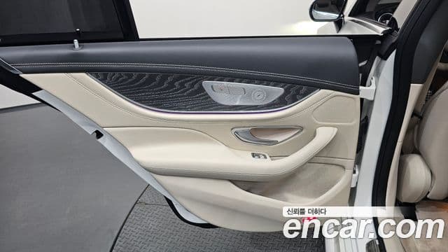 Mercedes-Benz AMG GT 2023 — Şəkil 36/39