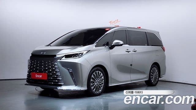 Lexus LM 2025 — Фото 1/20
