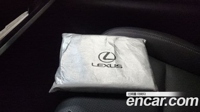 Lexus LM 2025 — Фото 14/20