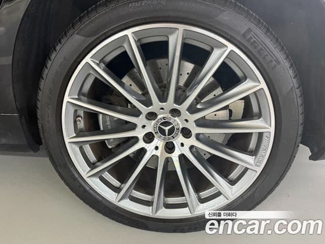 Mercedes-Benz S-Class 2022 — Photo 19/19
