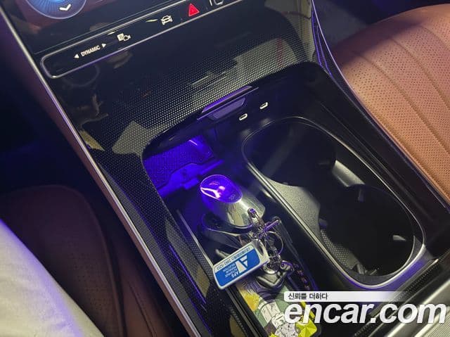 Mercedes-Benz S-Class 2022 — Photo 13/19