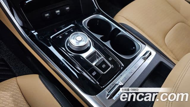 Kia Carnival 2022 — Фото 9/20
