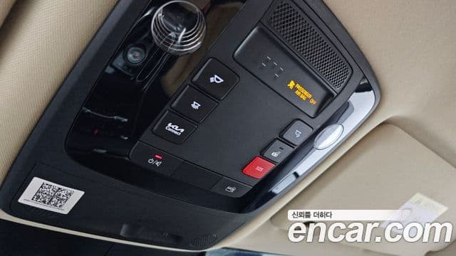 Kia Carnival 2022 — ფოტო 7/37