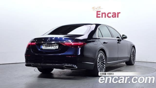 Mercedes-Benz S-Class 2023 — Фото 2/20