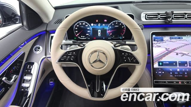 Mercedes-Benz S-Class 2023 — Фото 13/20