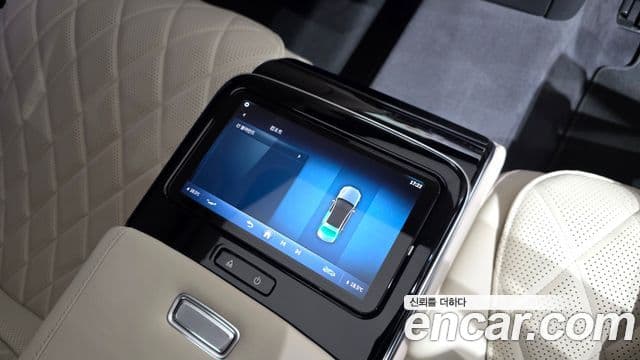 Mercedes-Benz S-Class 2023 — Фото 19/20