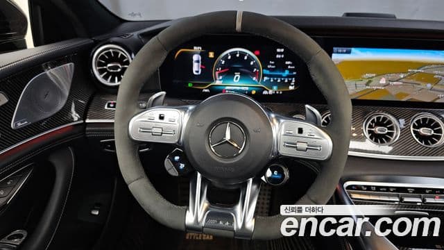 Mercedes-Benz AMG GT 2020 — Фото 13/20