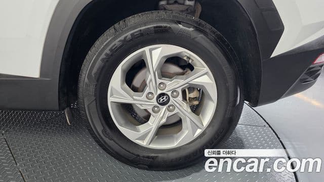 Hyundai Tucson Hybrid 2022 — Photo 22/30