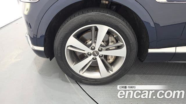 Genesis GV80 2022 — ფოტო 18/32