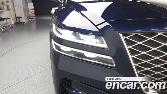 Genesis GV80 2022 — ფოტო 32/32