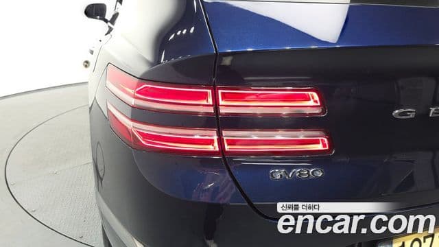 Genesis GV80 2022 — ფოტო 25/32
