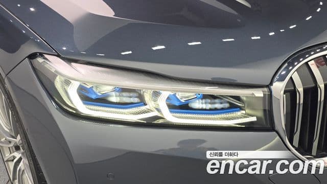 BMW 7 Series 2020 — ფოტო 14/34