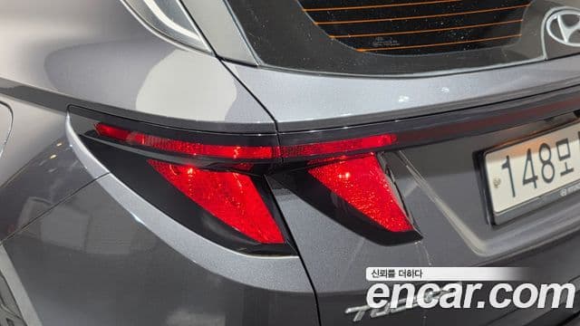 Hyundai Tucson Hybrid 2021 — ფოტო 19/34