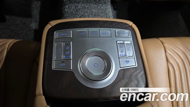 Genesis G80 2020 — Şəkil 14/37