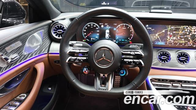 Mercedes-Benz AMG GT 2023 — Фото 13/20
