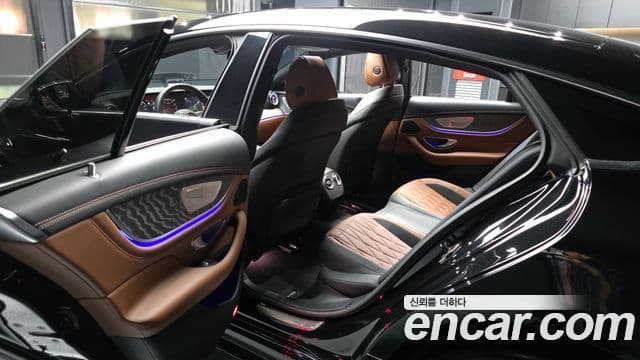 Mercedes-Benz AMG GT 2023 — Photo 30/35