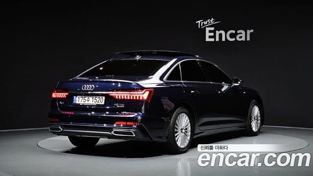 Audi A6 2021 — Фото 2/20