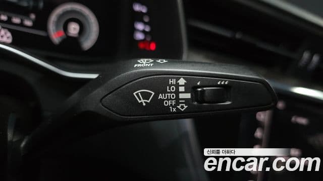 Audi A6 2021 — Photo 1/35