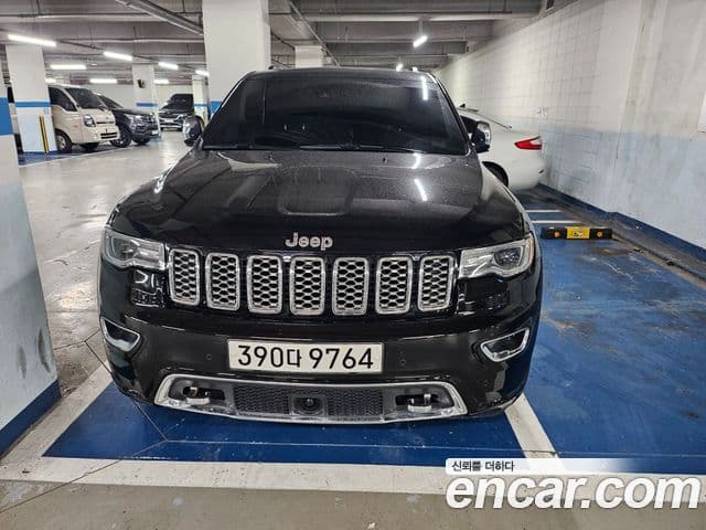 Jeep Grand Cherokee 2020 — Photo 3/7
